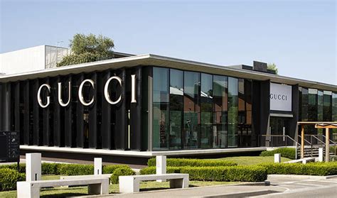 sample sale gucci|gucci outlet vicino a me.